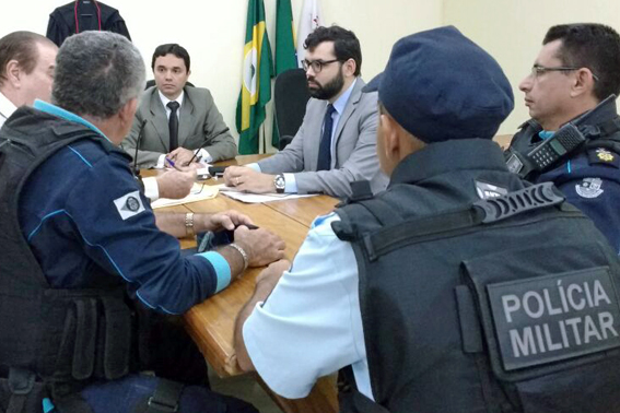 - Reunião em Jijoca sobre segurança pública.jpg